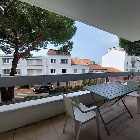 T2 Renove Au Coeur De - Fr-1-550-95 Apartment Royan